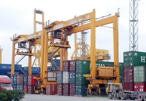 Hơn 5.000 container tồn tại ở cảng biển Việt Nam khiến Cục Hàng hải đau đầu