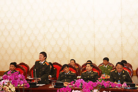 Trung tướng Nguyễn Hữu Ước, Phó Tổng cục trưởng Tổng cục Chính trị Công an nhân dân, Tổng Biên tập Kênh Truyền hình Công an nhân dân phát biểu tại buổi làm việc