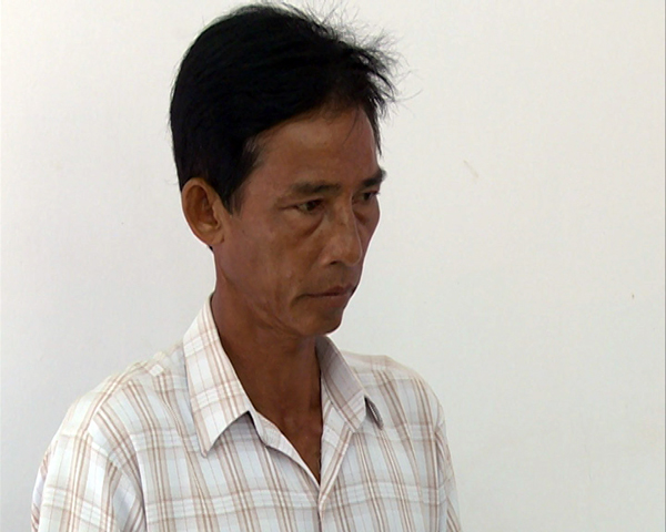 Cô gái tâm thần sinh bé trai, lộ mặt tác giả là gã hàng xóm - Ảnh 1 Cô gái tâm thần sinh bé trai, lộ mặt tác giả là gã hàng xóm - Ảnh 1