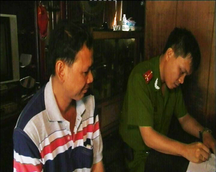 Hàng trăm cân thịt heo thối chuẩn bị mang đi tiêu thụ