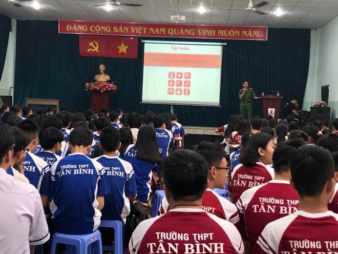 Tuổi trẻ Công an TP Hồ Chí Minh chống tội phạm liên quan đến tín dụng đen - Ảnh minh hoạ 3