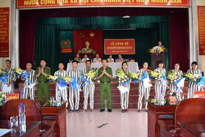 Trại giam Ninh Khánh công bố quyết định tha tù trước thời hạn có điều kiện - Ảnh minh hoạ 2