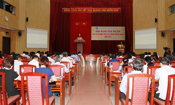 Tập huấn về công tác đối ngoại của ngành BHXH Việt Nam