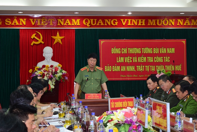 Thứ trưởng Bùi Văn Nam kiểm tra công tác đảm bảo ANTT tại Thừa Thiên - Huế