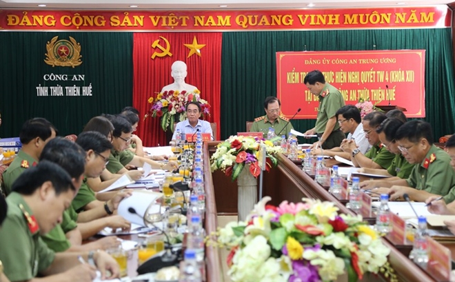 Thứ trưởng Nguyễn Văn Thành làm việc với Công an tỉnh Thừa Thiên - Huế - Ảnh minh hoạ 3