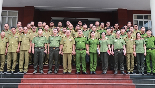 Công an tỉnh Thừa Thiên - Huế và Sở An ninh Salavan ký kết biên bản ghi nhớ hợp tác ANTT - Ảnh minh hoạ 2