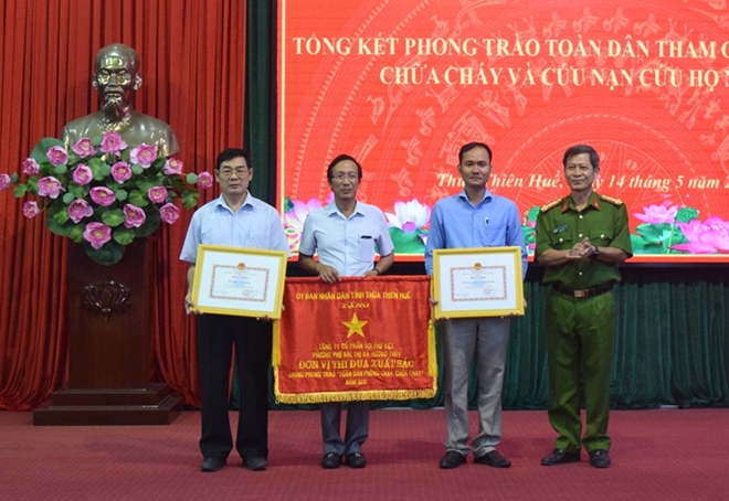 Nhiều tập thể, cá nhân ở Thừa Thiên – Huế đạt thành tích trong PCCC và CNCH