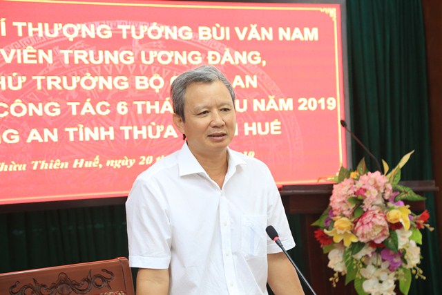 Thứ trưởng Bùi Văn Nam kiểm tra công tác tại Công an tỉnh Thừa Thiên - Huế - Ảnh minh hoạ 2