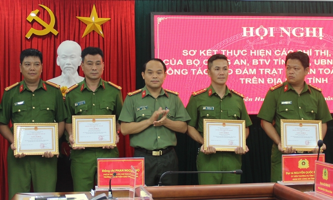 Công an Thừa Thiên Huế sơ kết thực hiện công tác đảm bảo TTATGT - Ảnh minh hoạ 3