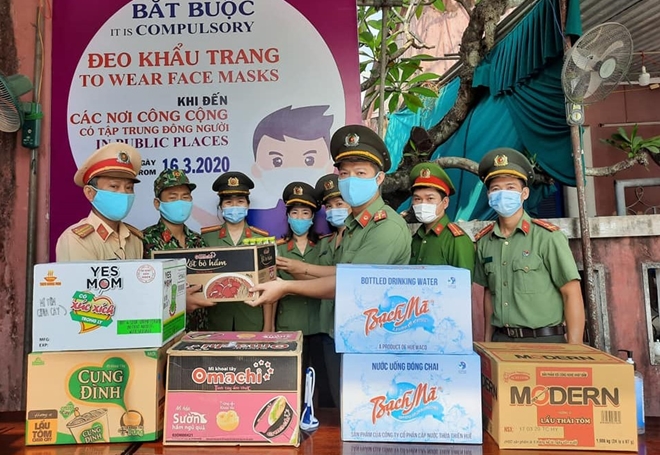 Công an Thừa Thiên-Huế góp sức hỗ trợ CBCS tuyến đầu chống dịch - Ảnh minh hoạ 2
