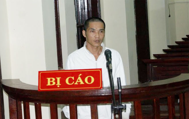 Đối tượng Nguyễn Đức Thành tại phiên tòa.