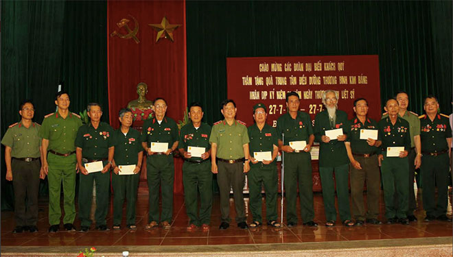 Thứ trưởng Nguyễn Văn Sơn thăm Trung tâm điều dưỡng thương binh Duy Tiên và Kim Bảng - Ảnh minh hoạ 2
