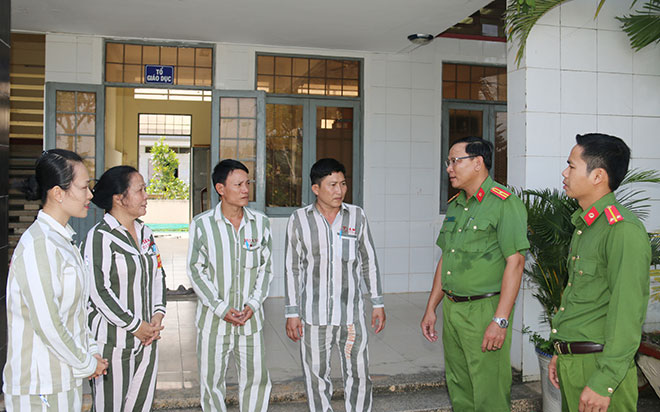 Đón Tết trong trại giam nơi cuối trời Tổ quốc