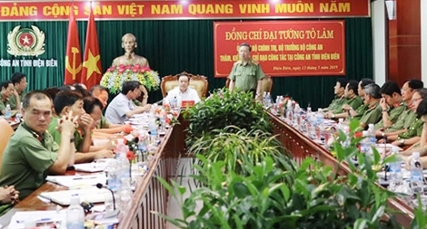 Đại tướng Tô Lâm thăm và làm việc tại Công an tỉnh Điện Biên