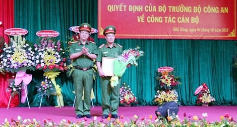 Trại giam Đắk P"Lao công bố quyết định về công tác cán bộ