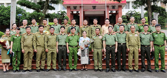 Công an tỉnh Quảng Ninh và Công an tỉnh Xay Nha Bu Ly trao đổi công tác - Ảnh minh hoạ 2