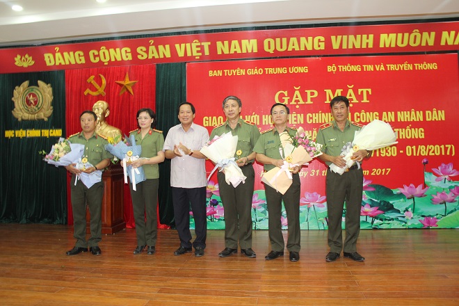Đồng chí Trương Minh Tuấn thăm Học viện Chính trị CAND - Ảnh minh hoạ 3