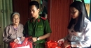 Học viện CSND trao quà cho người dân vùng lũ Quảng Bình