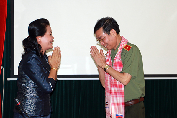 Đoàn nhà báo Vương quốc Campuchia thăm và làm việc tại Báo CAND - Ảnh minh hoạ 6