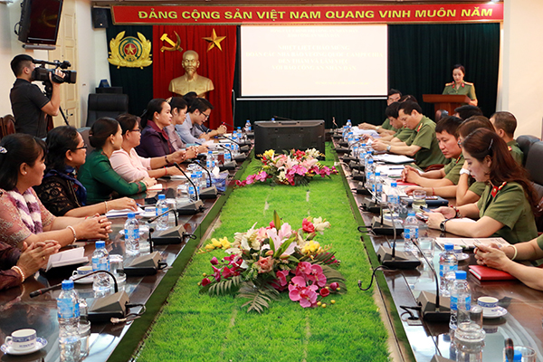 Đoàn nhà báo Vương quốc Campuchia thăm và làm việc tại Báo CAND - Ảnh minh hoạ 3