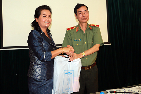 Đoàn nhà báo Vương quốc Campuchia thăm và làm việc tại Báo CAND - Ảnh minh hoạ 5