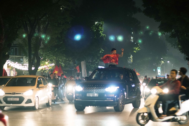 Cảnh sát trắng đêm chống đua xe sau chiến thắng của U23 Việt Nam - Ảnh minh hoạ 5