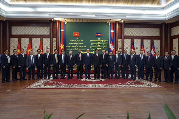 Hội đàm cấp cao Bộ Công an Việt Nam và Bộ Nội vụ Campuchia - Ảnh minh hoạ 3