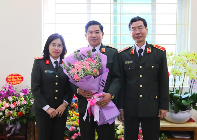 Báo CAND chúc mừng các trường CAND nhân Ngày Nhà giáo Việt Nam - Ảnh minh hoạ 2