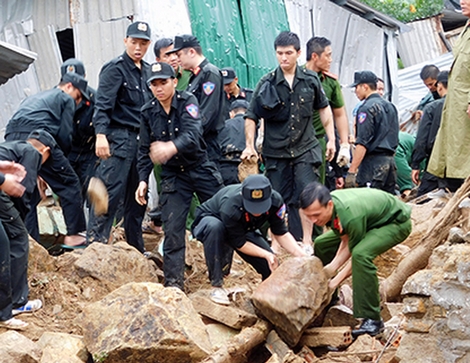 Cảnh sát cơ động Công an tỉnh Khánh Hòa lập nhiều chiến công mới - Ảnh minh hoạ 2