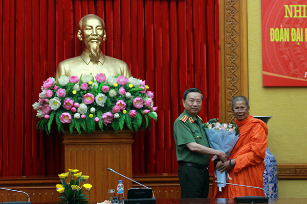 Lực lượng nòng cốt đặc biệt, cầu nối quan trọng giữa cấp ủy, chính quyền với nhân dân - Ảnh minh hoạ 3