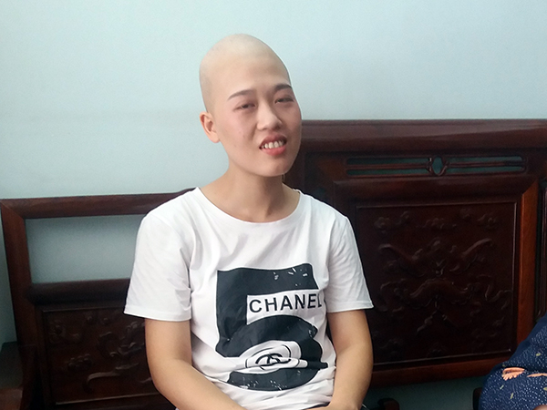 Công an tỉnh Nam Định trao 150 triệu đồng cho nữ cán bộ bị bệnh ung thư - Ảnh minh hoạ 2