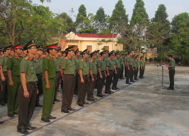 Xây dựng hình ảnh người chiến sĩ Công an  đẹp trong lòng dân - Ảnh minh hoạ 4