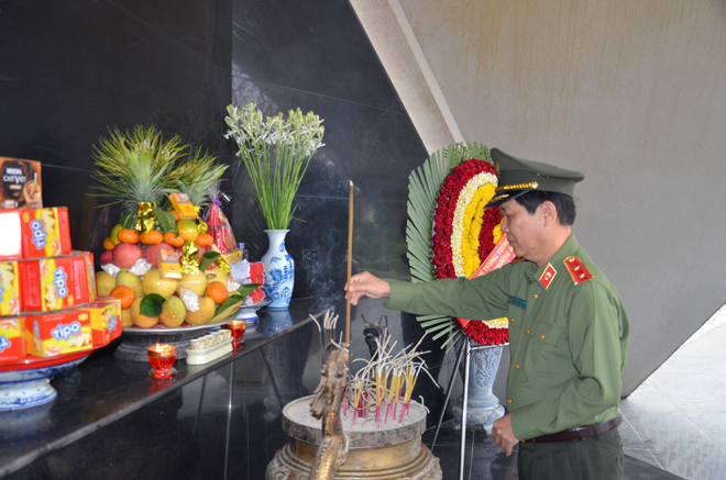 Thứ trưởng Nguyễn Văn Sơn thăm, kiểm tra công tác tại Công an tỉnh Điện Biên - Ảnh minh hoạ 2