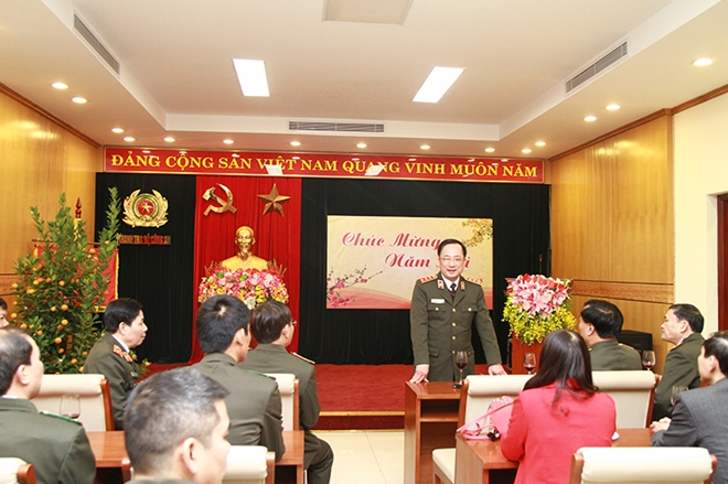 Thứ trưởng Nguyễn Văn Thành kiểm tra công tác ứng trực bảo đảm ANTT - Ảnh minh hoạ 2