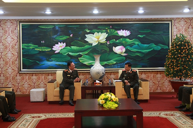 Thứ trưởng Nguyễn Văn Thành kiểm tra công tác ứng trực bảo đảm ANTT - Ảnh minh hoạ 3