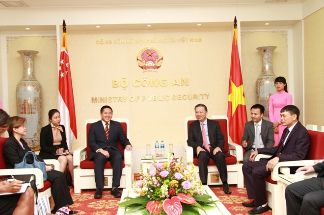 Tăng cường quan hệ hợp tác giữa Bộ Công an Việt Nam và Bộ Nội vụ Singapore
