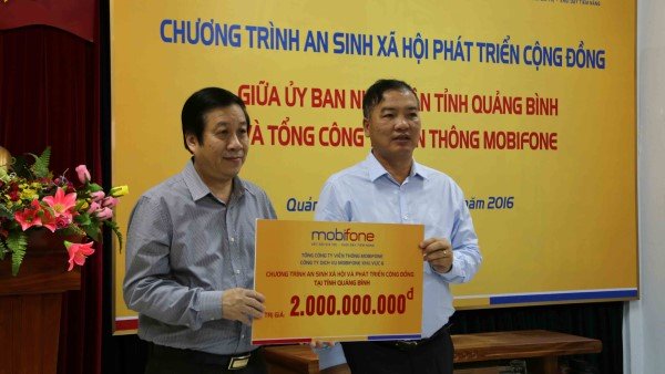 MobiFone ủng hộ 3,4 tỉ đồng cho tỉnh Quảng Bình, Hà Tĩnh