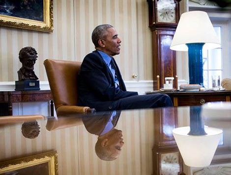 Ông Obama làm nhà văn trước khi bước vào “khách sạn 8 sao” Nhà Trắng