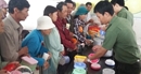 Xúc động Chương trình “Bữa cơm từ thiện” của tuổi trẻ Công an Phú Yên