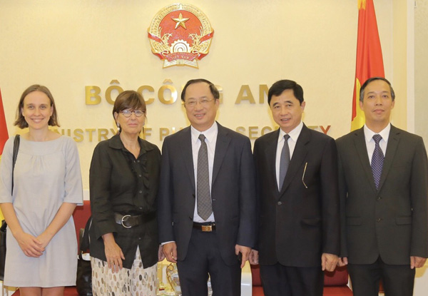 Thứ trưởng Nguyễn Văn Thành tiếp Đại sứ Vương quốc Bỉ tại Việt Nam - Ảnh minh hoạ 2