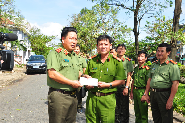 Trích hơn 1 tỷ đồng quỹ 