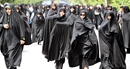 Iran đối mặt với nhiều thách thức Iran đối mặt với nhiều thách thức