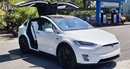 Tesla Model X P100D giá 9 tỷ tặng vợ 20-10 khiến chị em phát sốt Tesla Model X P100D giá 9 tỷ tặng vợ 20-10 khiến chị em phát sốt