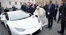 Cơ hội sở hữu siêu xe Lamborghini của Đức Giáo hoàng với… 10 USD Cơ hội sở hữu siêu xe Lamborghini của Đức Giáo hoàng với… 10 USD