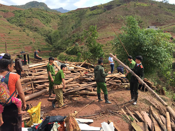 Nỗ lực giúp dân dựng lại nhà sau giông lốc tại Lai Châu, Tuyên Quang - Ảnh minh hoạ 2