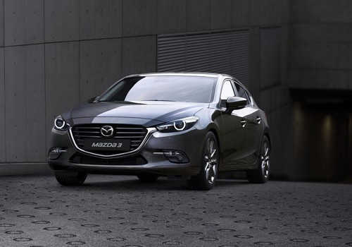 Mazda có 2 mẫu xe gió mặt trong to 10 doanh số bán hàng cao nhất tháng 1-2019.