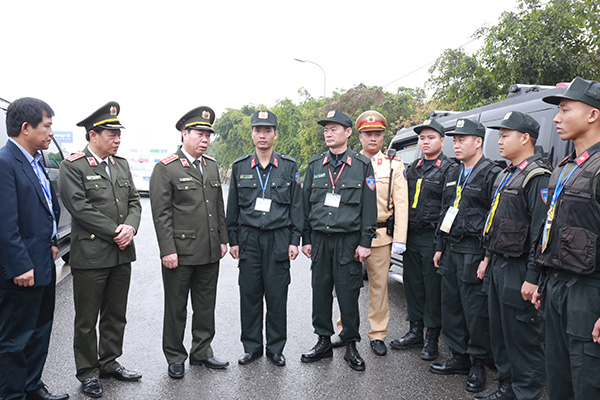 Thứ trưởng Bùi Văn Nam kiểm tra công tác đảm bảo an ninh Hội nghị Thượng đỉnh Mỹ - Triều - Ảnh minh hoạ 7