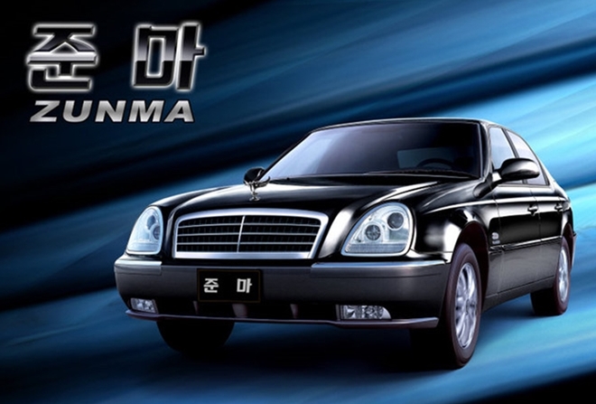 Mẫu xe Zunma của Pyeonghwa có nét thiết kế giống chiếc Mercedes E320 đời 1997 và đèn pha của Ford Scorpio đời 2004.