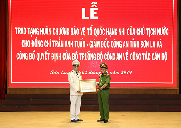 Công bố quyết định của Bộ trưởng BCA về công tác cán bộ tại CA tỉnh Sơn La