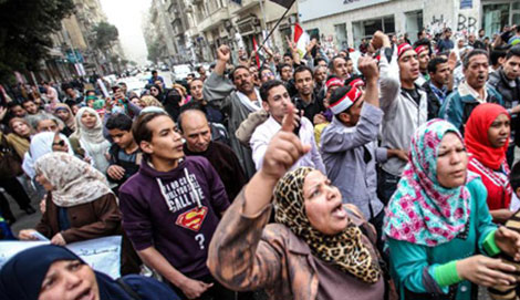 Ai tiếp tay cho biểu tình tại Ai Cập?